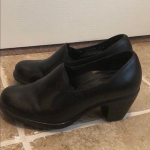 Dansko Beth Black Nappa clogs